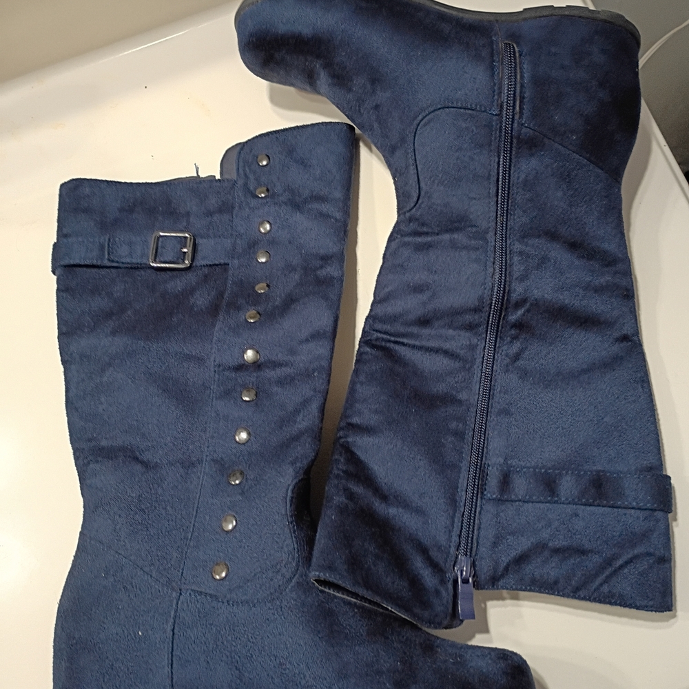 Wanted Women's Blue Suede Boots
